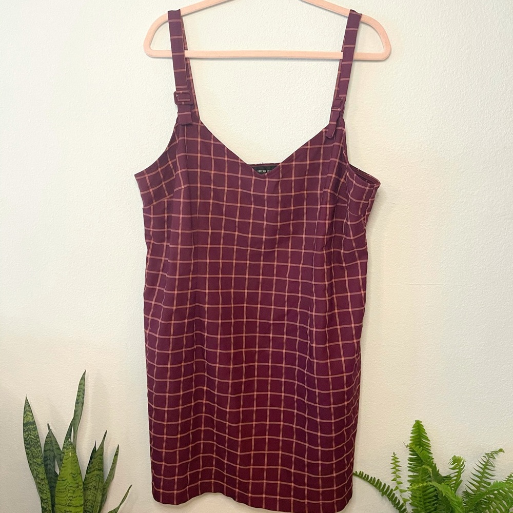 Plus size Plaid burgundy mini jumper dress